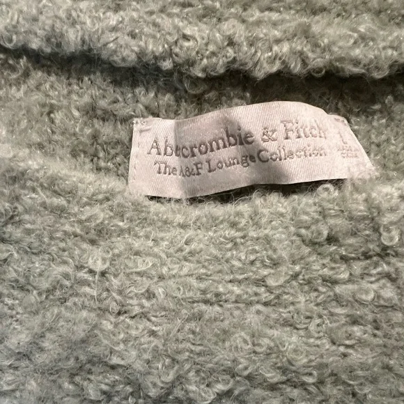 Abercrombie & Fitch Green Knit Lounge Set - Picture 3 of 3